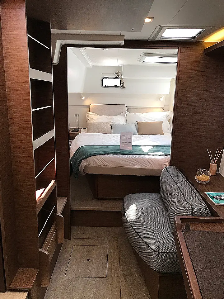 Lagoon 40 (3 cab) - 