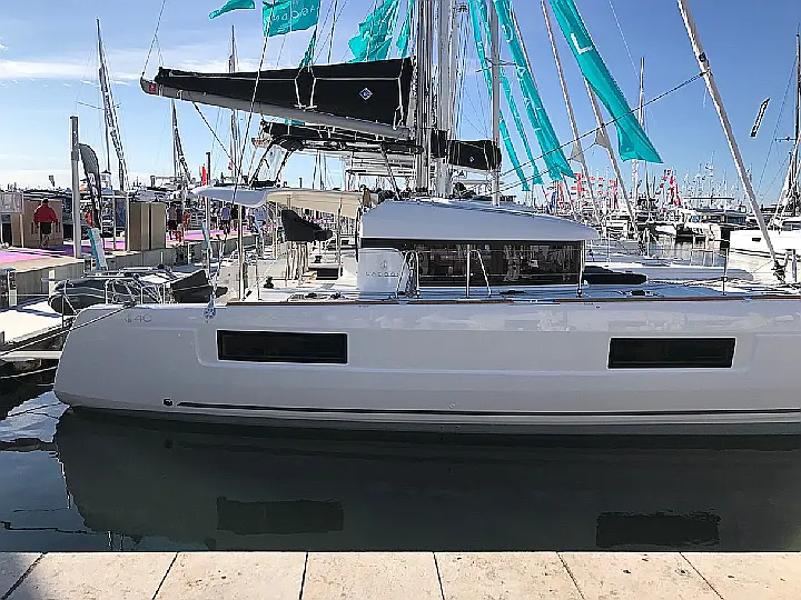 Lagoon 40 (3 cab) - 