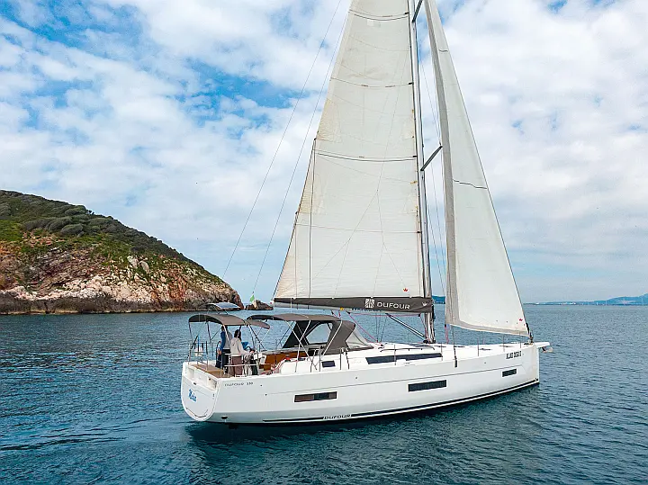 Dufour 530 - 