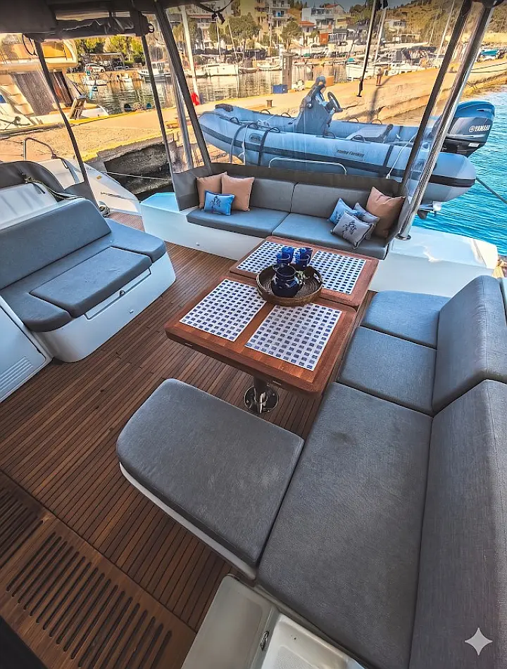 Lagoon 51 - 