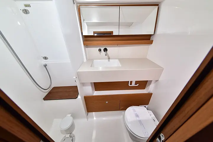 Dufour 470 - 