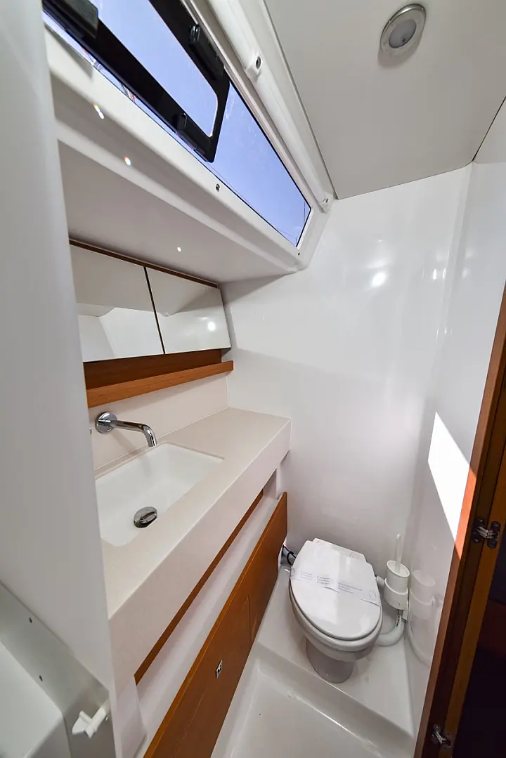 Dufour 470 - 