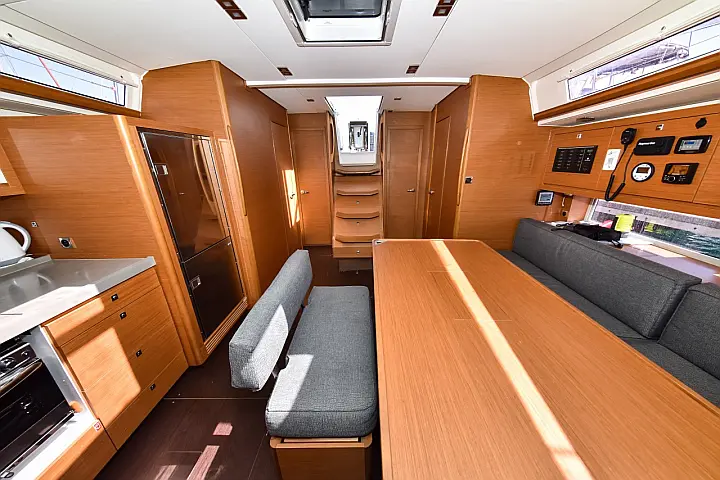 Dufour 470 - 
