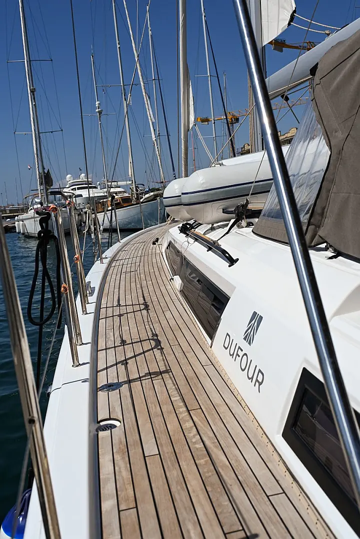 Dufour 470 - 