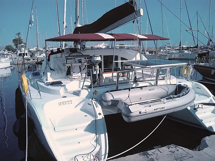 Lagoon 380 S2 - External image