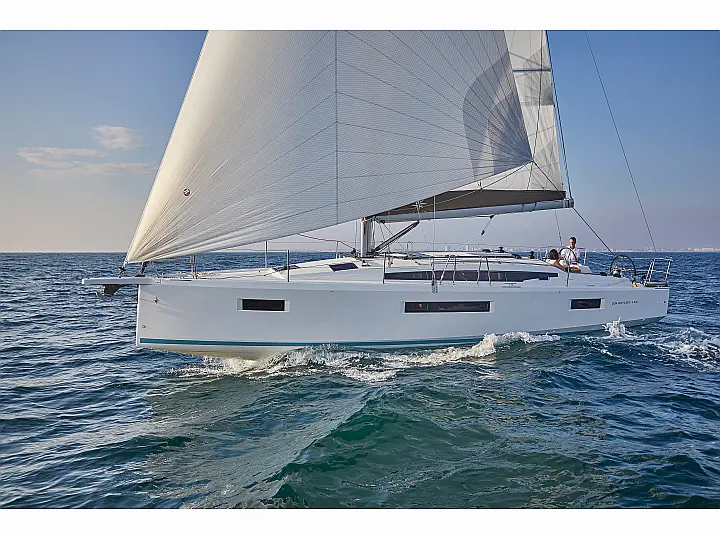 Sun Odyssey 410 - External image