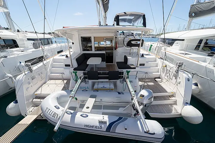 Lagoon 40 Owner Version - 