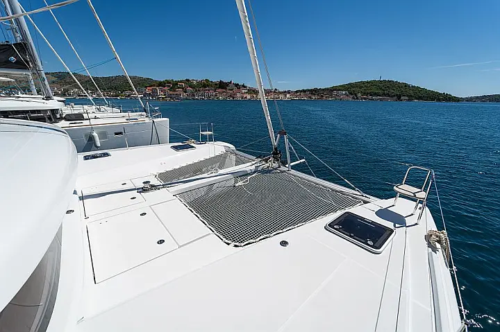 Lagoon 42 Owner Version - 