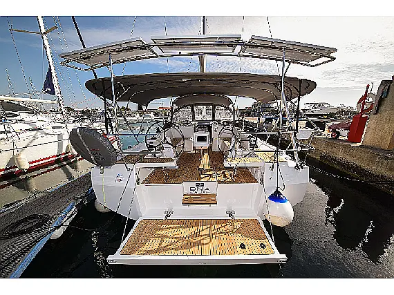 Bavaria C42