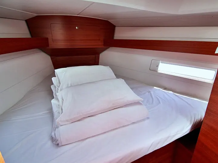 DUFOUR 382 BT - 