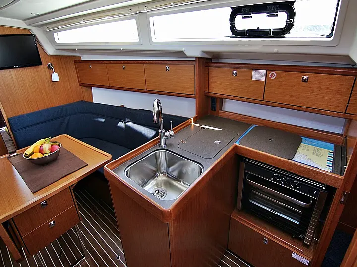 BAVARIA C 34  - 