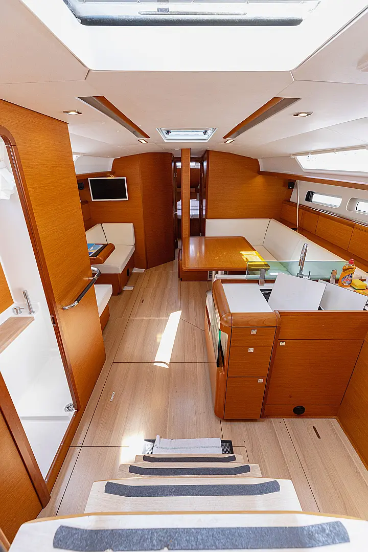 Sun Odyssey 449 - 