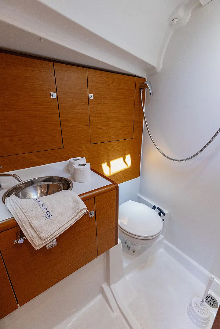 Sun Odyssey 449 - 