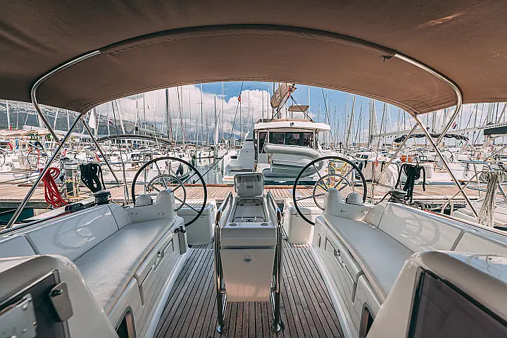 Sun Odyssey 449 - 