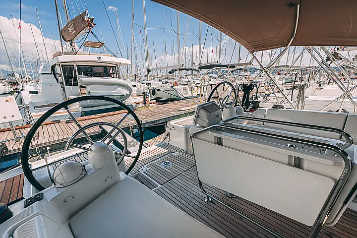 Sun Odyssey 449 - 