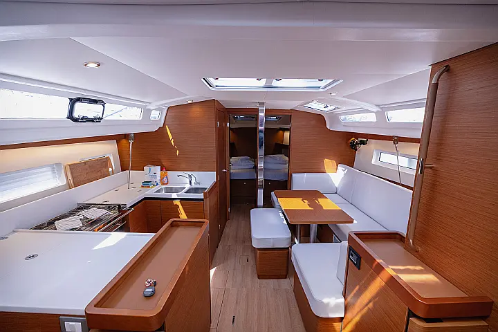 Sun Odyssey 440 - 