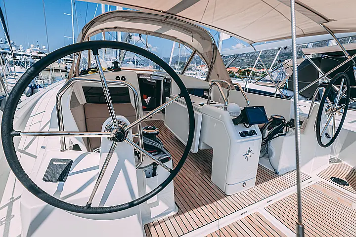 Sun Odyssey 440 - 
