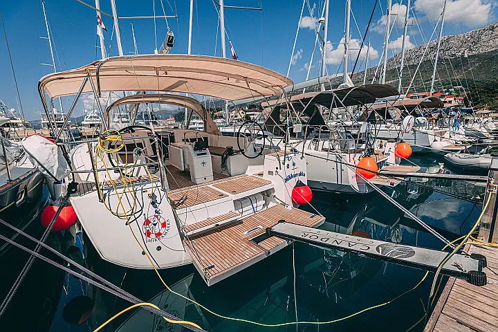 Sun Odyssey 440 - 