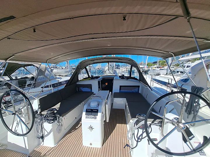 Sun Odyssey 490 - 