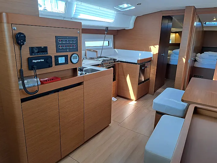 Sun Odyssey 490 - 