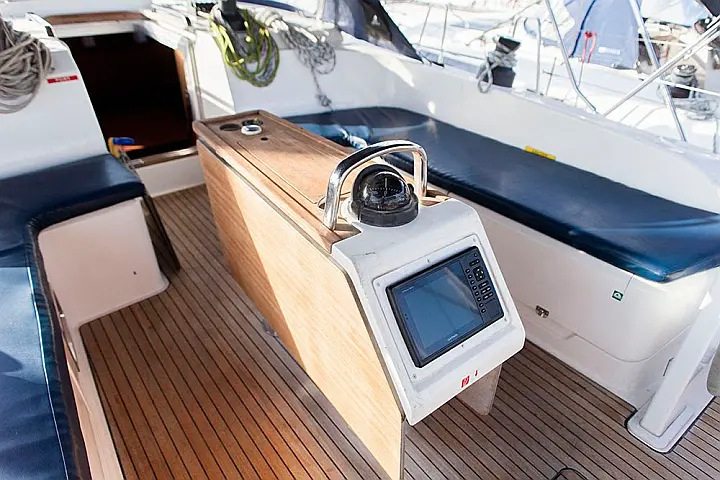 Bavaria Cruiser 51 - 