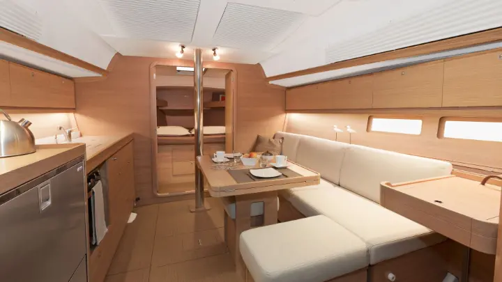 Dufour 382 GL - 