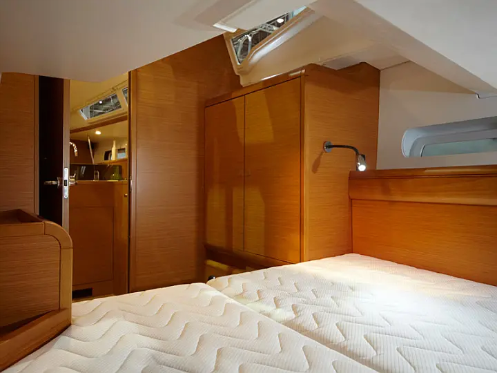 Sun Odyssey 449 - 