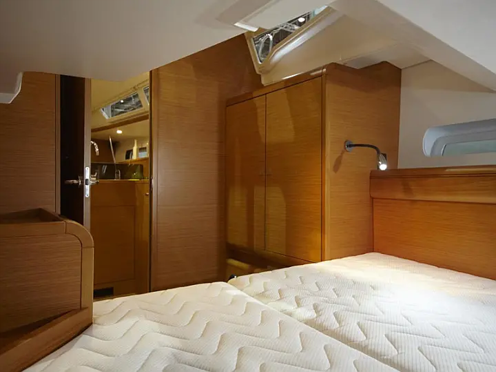 Sun Odyssey 449 - 
