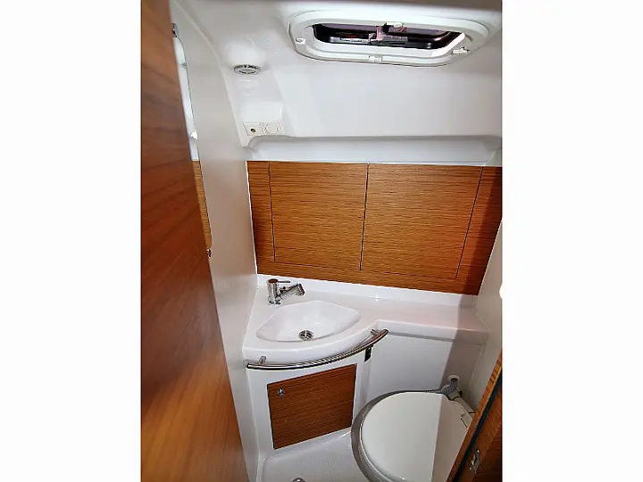 ELAN 40 Impression BT - 