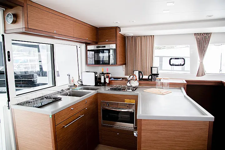 Lagoon 450 F - 