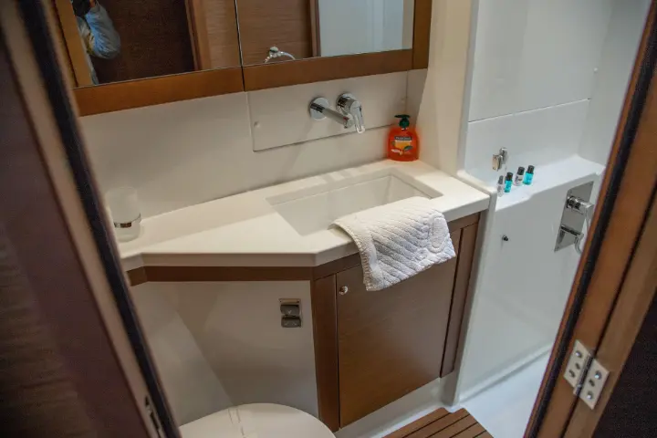 Lagoon 450 F - 