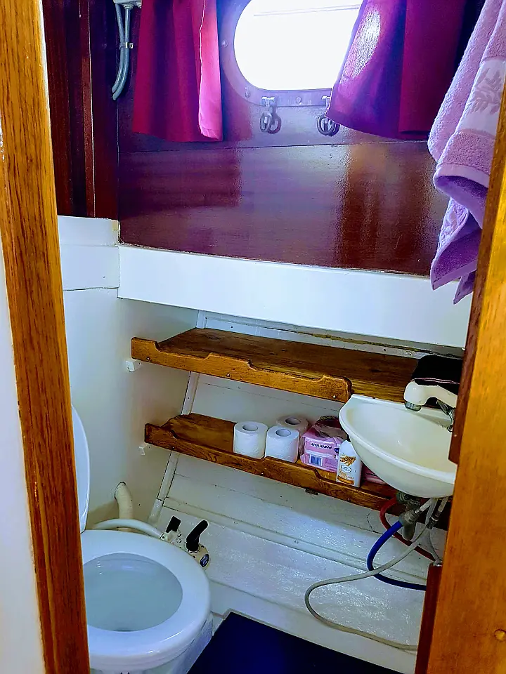 Classsic dalmatian boat - 