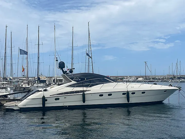 Sarnico 65 - External image