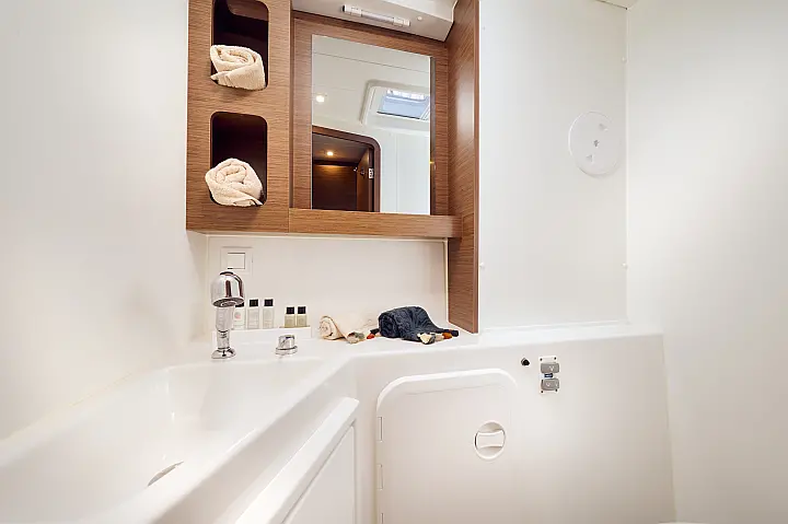 Lagoon 46 - 