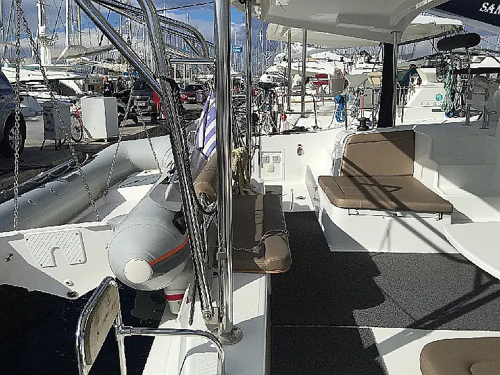 Lagoon 42 - 