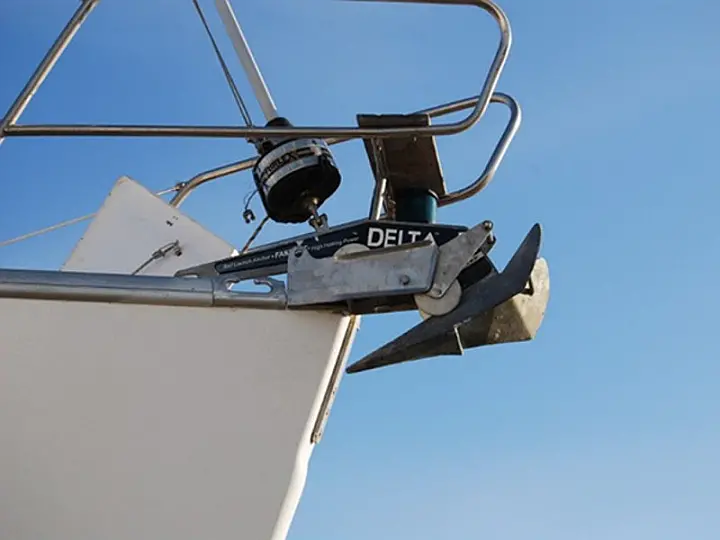 Bavaria 36 (Owner's version) - Delta Anchor