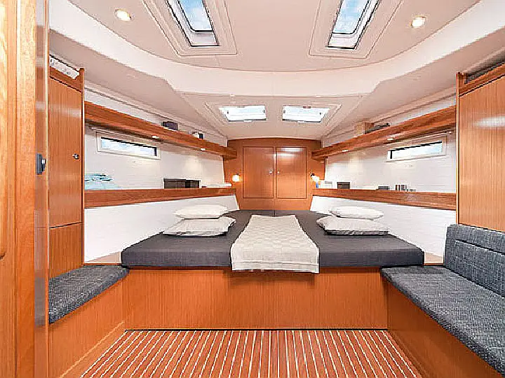 Bavaria Cruiser 50 - 