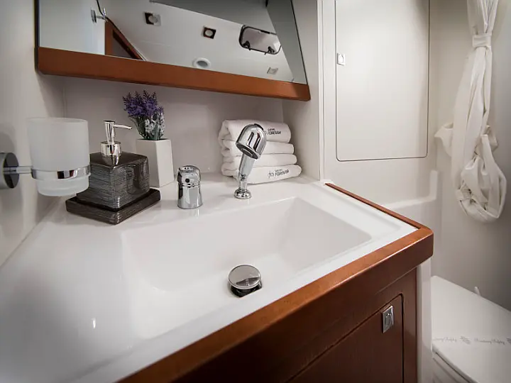 Beneteau Oceanis 48 - 