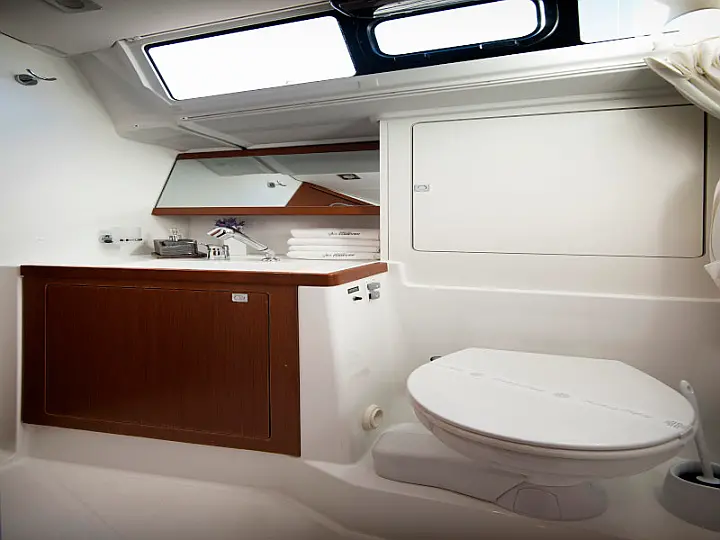 Beneteau Oceanis 48 - 