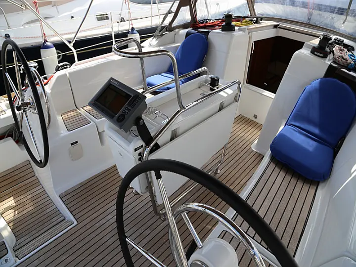 Sun Odyssey 409 - 