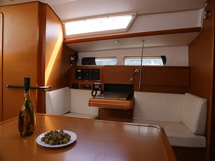 Sun Odyssey 409 - 