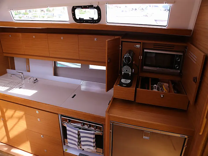 Dufour 460 Grand Large 4 cabin - 