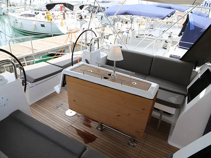 Dufour 460 Grand Large 4 cabin - 