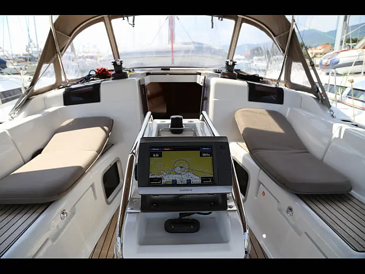 Sun Odyssey 419 - 