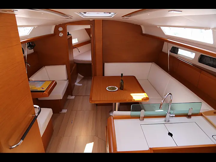 Sun Odyssey 419 - 