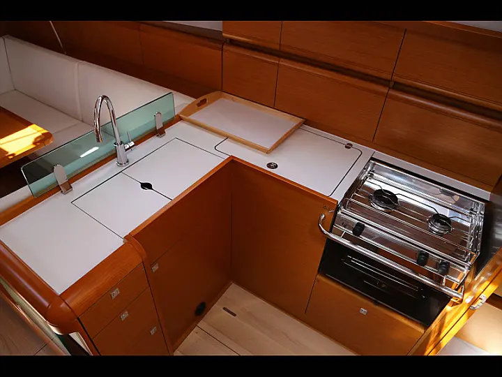 Sun Odyssey 419 - 
