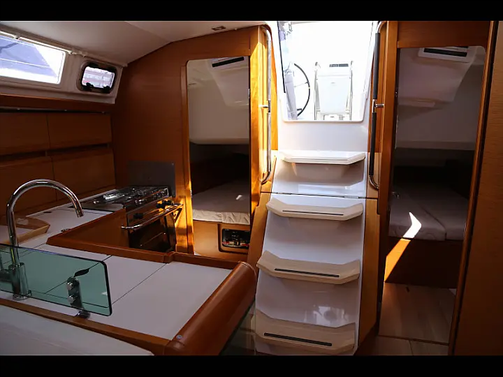 Sun Odyssey 419 - 
