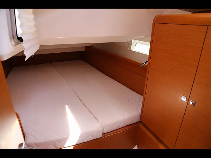 Sun Odyssey 419 - 