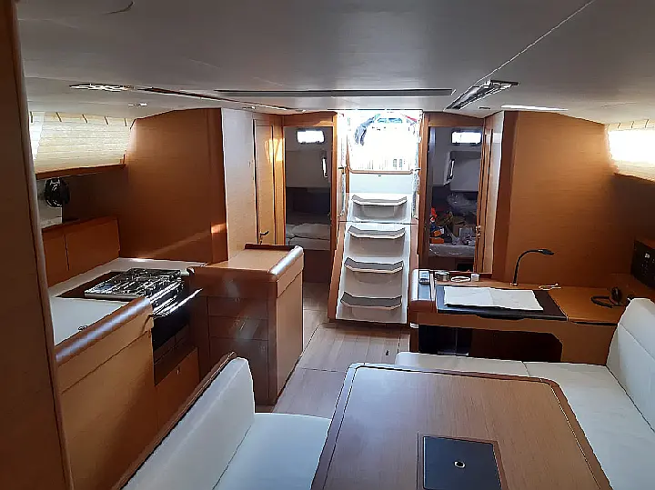 Sun Odyssey 519 - 