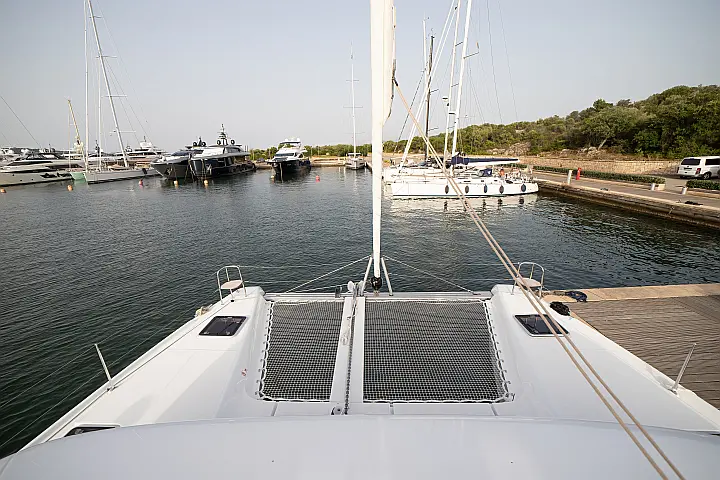 Lagoon 42 - 